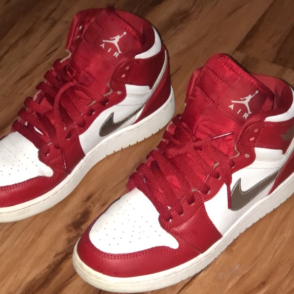 Air Jordan retro 1s